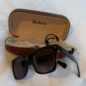 Illesteva Los Feliz Black/Black Sunglasses